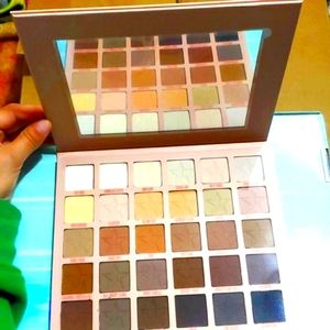 Orgy palette by Jeffree Star